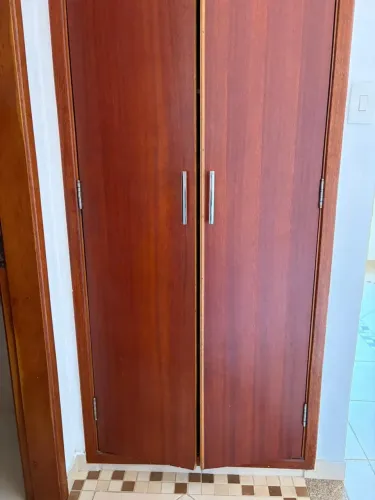 Alugo Apartamento BNH