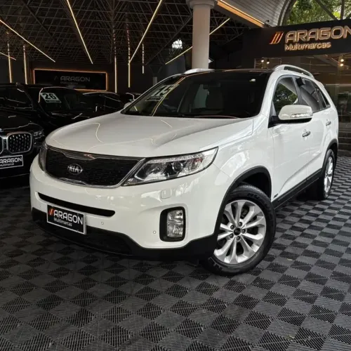 Kia Motors Sorento 3.5 V6 24V 278cv 4X4 Aut. 2015
