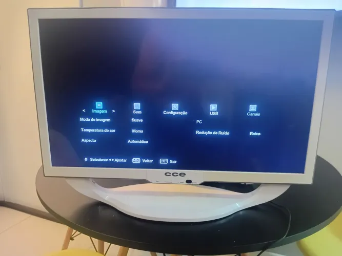 Tv monitor cce 24pol LN24GW