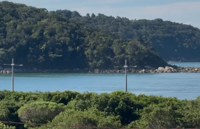 Apartamento com 02 dormitórios e vista para o mar para alugar, Praia Grande/SC