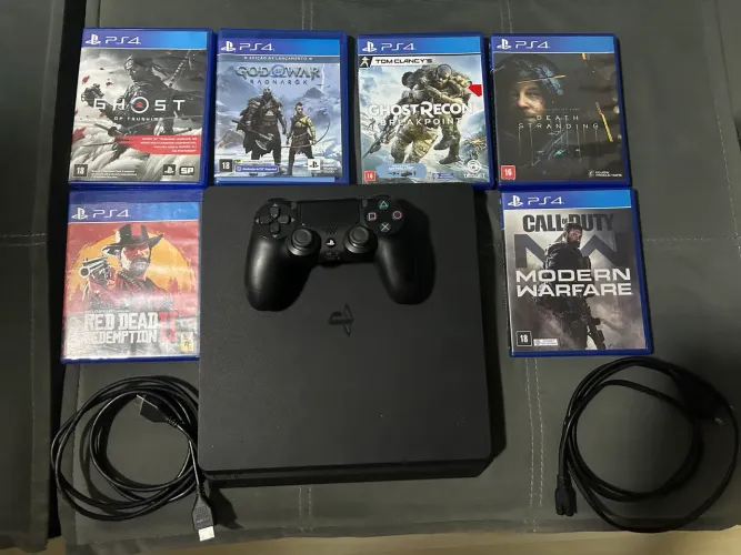 PS4 - 1T com jogos 
