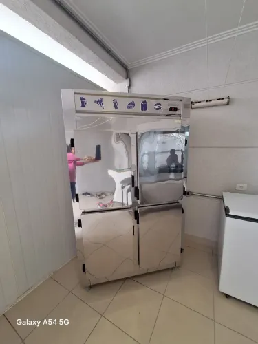 Geladeira GELOPAR GREP-4P 220 V