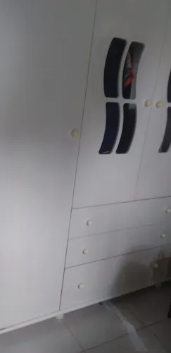 Guarda Roupa Grande MDF - 4 Portas  e 3 Gavetas