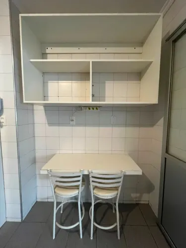 Conjunto/kit Cozinha com Armário, Mesa Bancada e 2 Banquetas