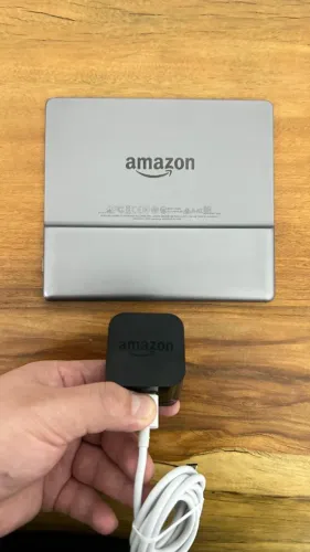 Kindle Oasis Ótimo Estado Com Carregador Amazon