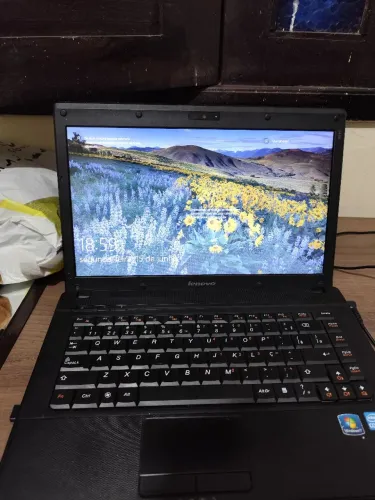 Notebook Lenovo com SSD/ windows 10