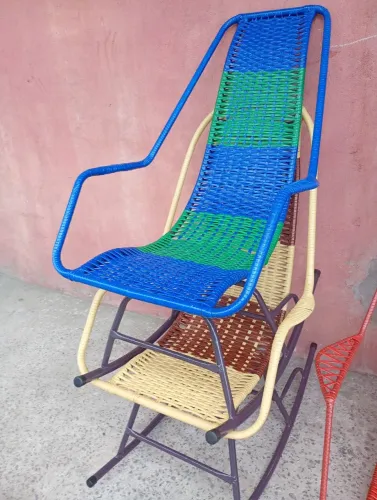 Cadeiras de balanço, grande, à pronta entrega.
