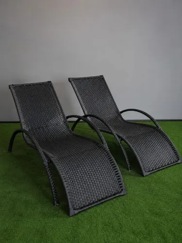 Espreguiçadeira de piscina revestimento em fita de fibra estrutura em ferro reforçado 