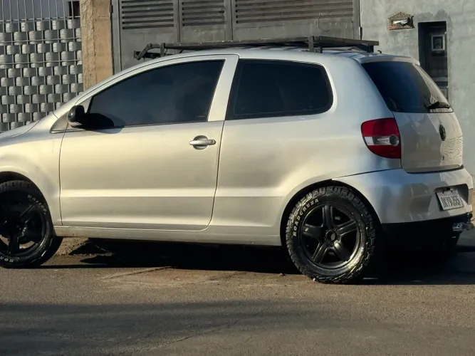 Volkswagen Fox City 1.0mi/ 1.0mi Total Flex 8V 3P 2004