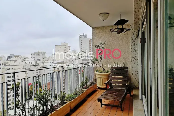 Apartamento à venda com 348m², 4 quartos e 3 vagas