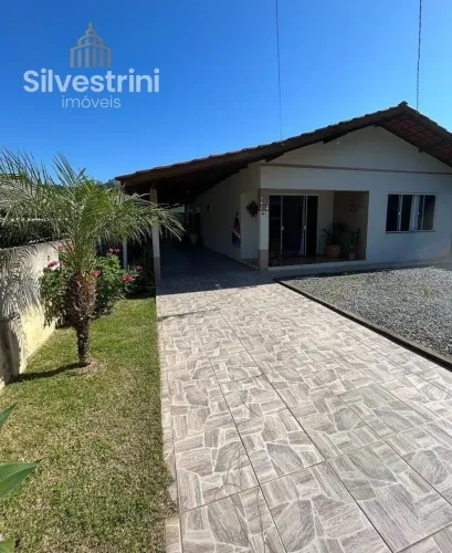 Casa com 3 dormitórios sendo 1 suíte na Praia de São Miguel