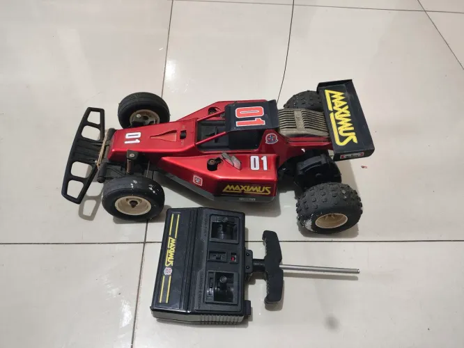 Carro controle Maximus da estrela
