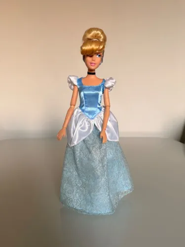 Boneca Cinderela