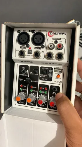 Interface de Áudio Taramp?s