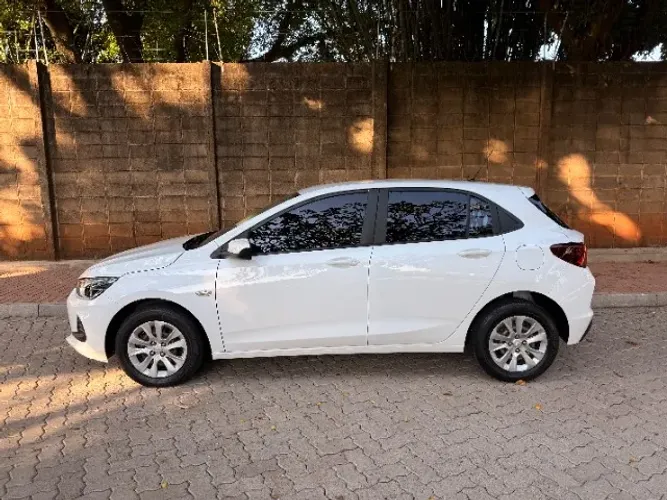 Chevrolet Onix Hatch LT 1.0 12V Flex Mec. 4P 2022