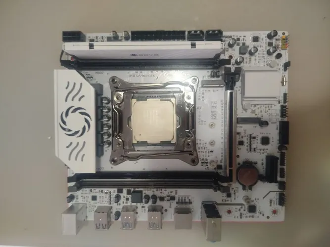 Placa mãe soyo, processador E5 2682 e memoria ram 