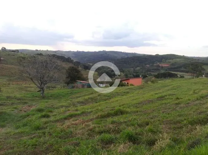 Chácara à venda em Campinas, Sousas, com 2 quartos, com 311310 m²