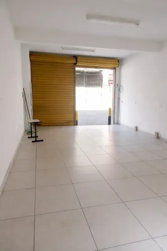 Salão Comercial 50 m2 em Artur Alvim - Aceita Depósito Caução