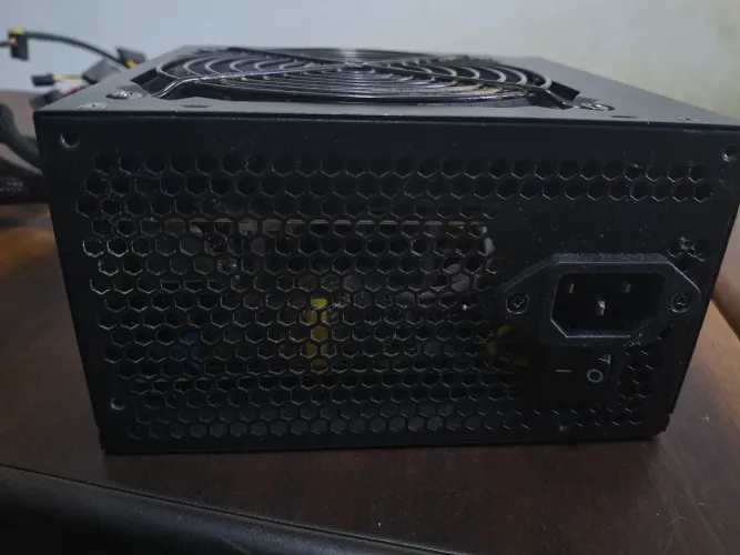 Fonte Thermaltake Smart 600W