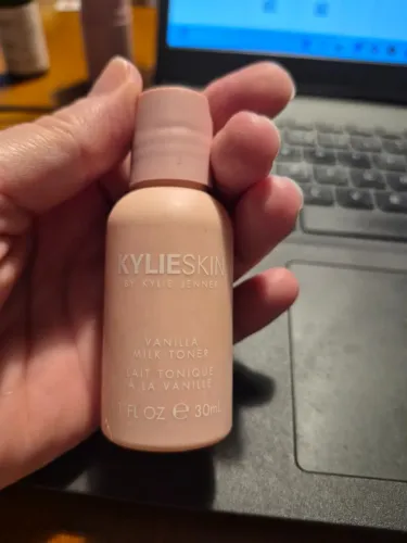 kylieskin milk toner
