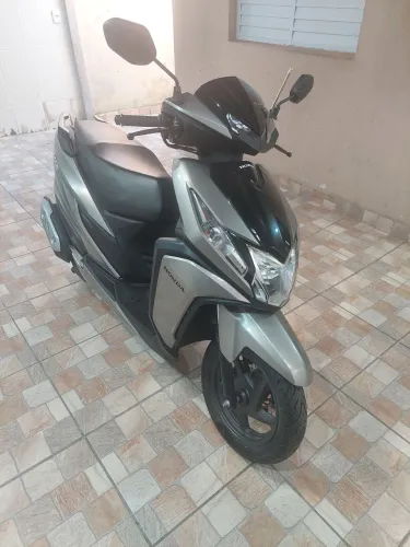 Vende-se Scooter Elite 125