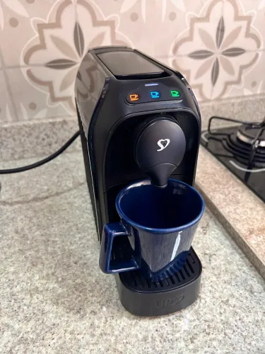 Tres Corações Cafeteira Espresso e Multibebida Passione Preta 127V