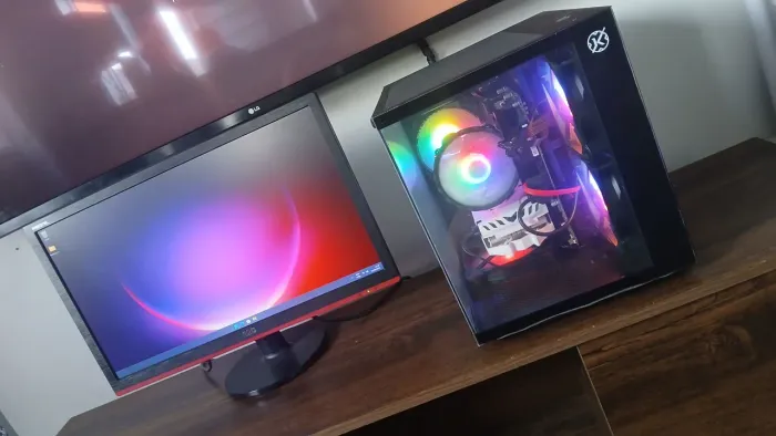 PC Gamer i5 13400F + RX 5500 XT 8GB | 16GB RAM | SSD M.2 | Monitor AOC 22"