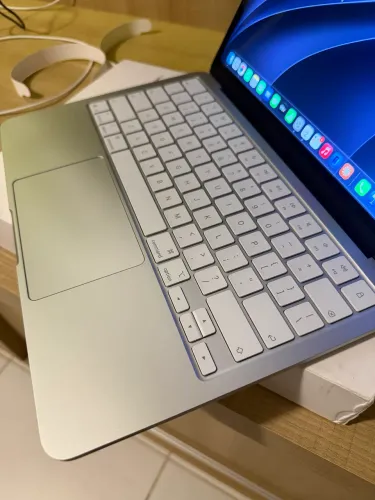 MacBook Neo Novo