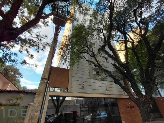 Apartamento para alugar no condomínio Imperiali no bairro Zona 07 - Maringá/PR