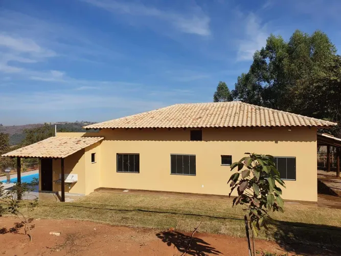 Chácara residencial à venda em Marilândia, MG, com 4 quartos e 3 vagas