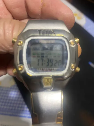 Relógio Citizen Temp 320