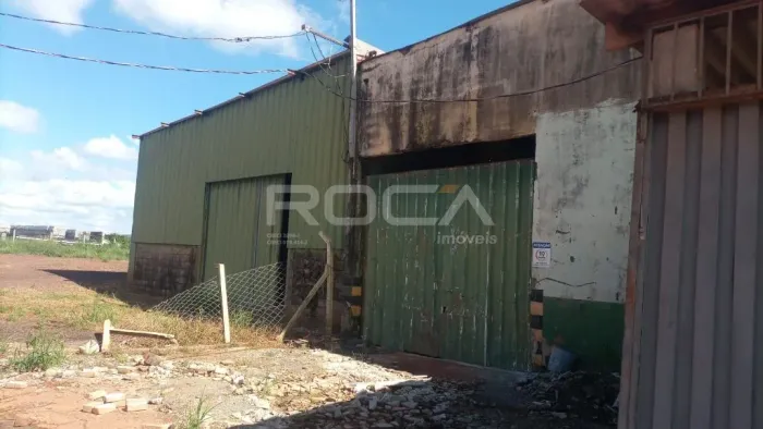 Galpão Comercial para Alugar no Bairro Distrito Industrial, em Cravinhos