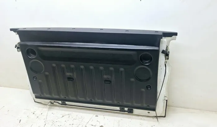 Tampa Traseira Porta Malas Fiat Strada Endurecer 1.4 2023 Branco