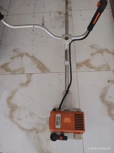 Roçadeira sthil FS 290 semi nova
