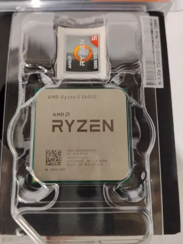 KIT RYZEN 5 5600G + PLACA MÃE B550 + MEMÓRIA RAM 8GB DDR4 3200MHZ