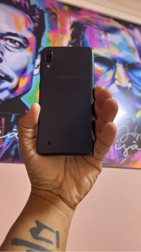 Samsung m10 32gb
