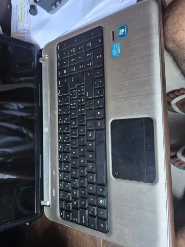 Notebook Intel Core i7 de 2ª e 8 GB RAM