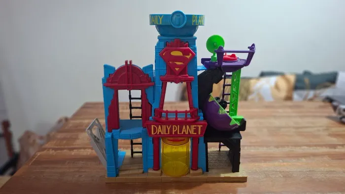 Imaginext Planeta Diário Metropolis Do Superman Mattel