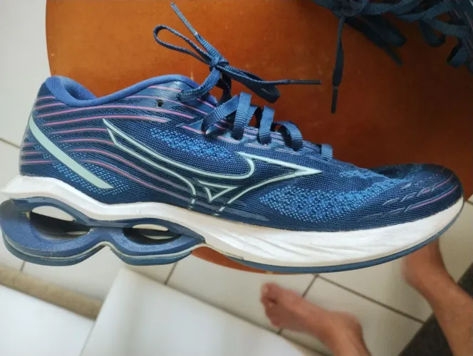 Tênis Mizuno feminino 37