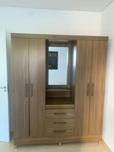 Guarda roupa