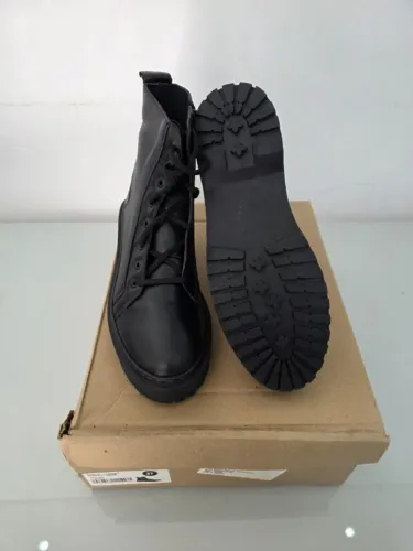 Bota Feminina Coturno Tratorado Plataforma Blogueira Moda