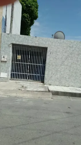 Vendo casa no Poço com Contrato de compra e venda