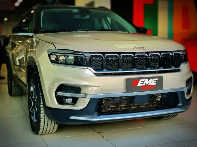Jeep Commander Longitude T270 1.3 TB Flex AUT 2024