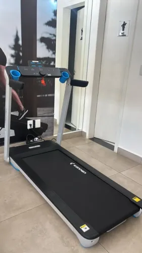 M- ESTEIRA ERGOMÉTRICA, PARA RESIDÊNCIA E ACADEMIA. OPORTUNIDADE! TREINE COMO PROFISSIONAL