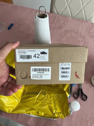 Vendo sapatênis reserva Go bora com cadarço comfot original numeração 42 