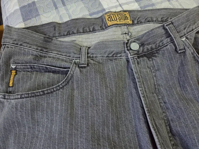CALÇA GIORGIO ARMANI, ITALIANA ,ORIGINAL , OLD STONE , JEANS  RISCADO  CINZA  !  NOVA !