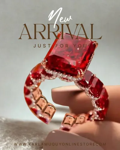 Anel Rose com Incrustações em Zircônias Grandes e Ajustável Vermelho
