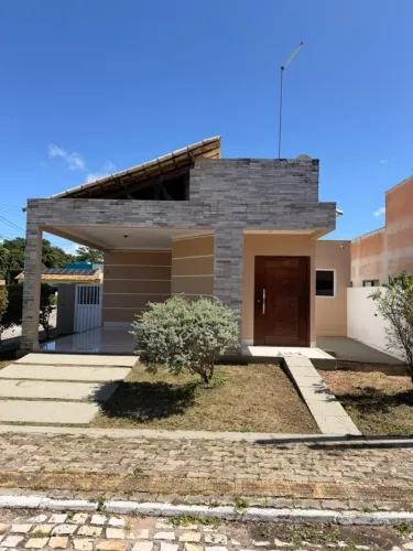 Alugo casa no condomínio Pedra da Lua em Parnamirim