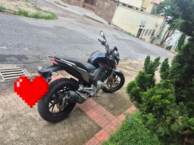 Moto Twister