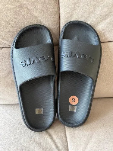 Vendo chinelo slide Levis 39/40